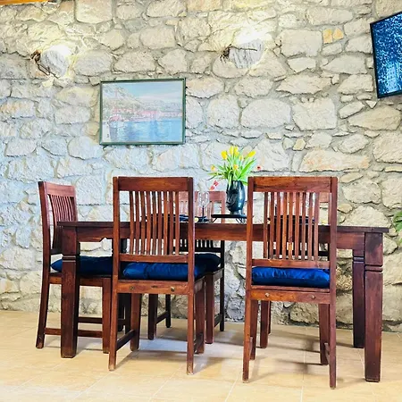 Nyaraló Bartul Makarska