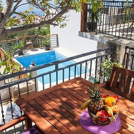 Bartul Holiday home