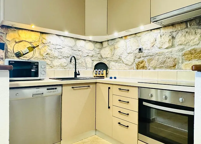 Bartul Semesterbostad *