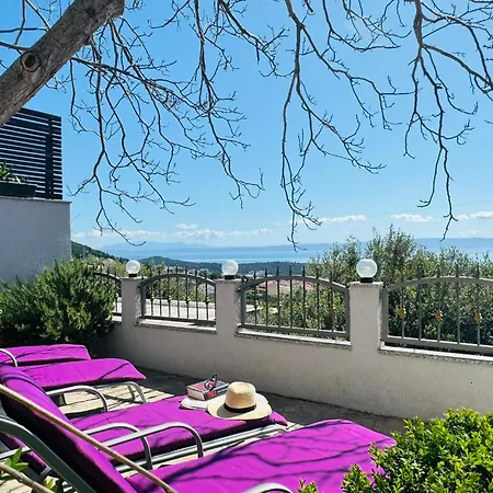 Holiday home Bartul Makarska